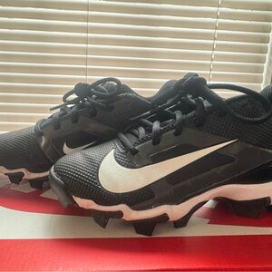 Nike Kids Black and White Sneakers